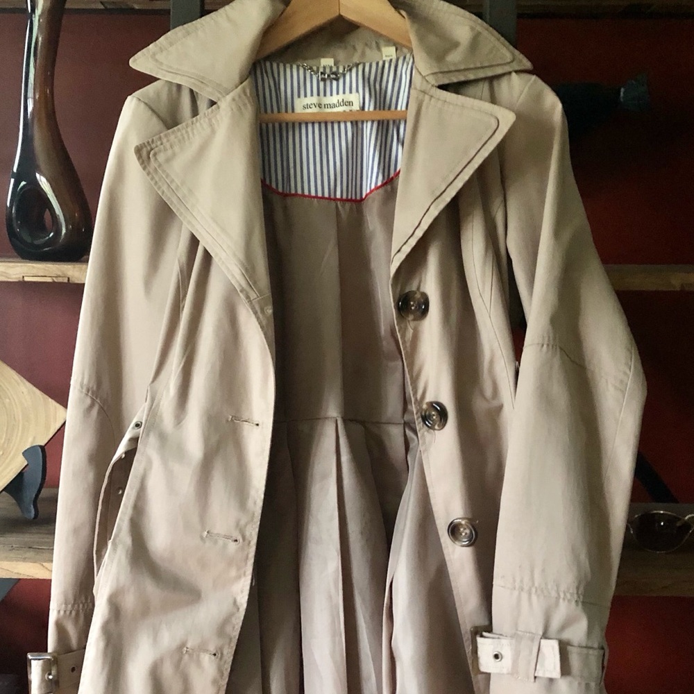 SOLD.     Steve Madden Coat